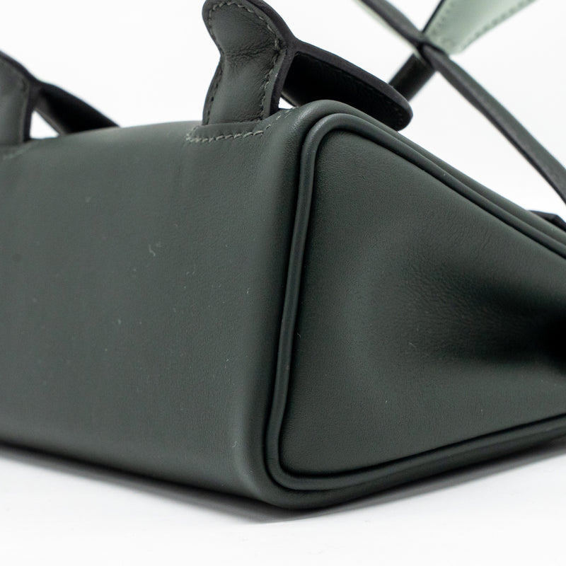 Hermes Kelly Dole Swift Vert Fonce/Vert Peppermint SHW Stamp K