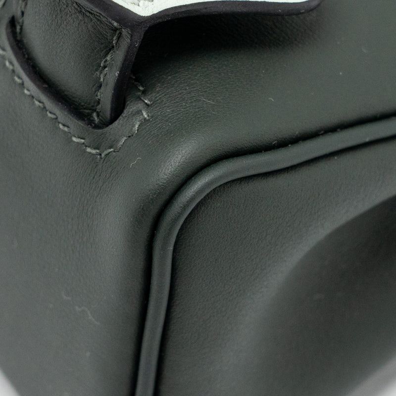 Hermes Kelly Dole Swift Vert Fonce/Vert Peppermint SHW Stamp K