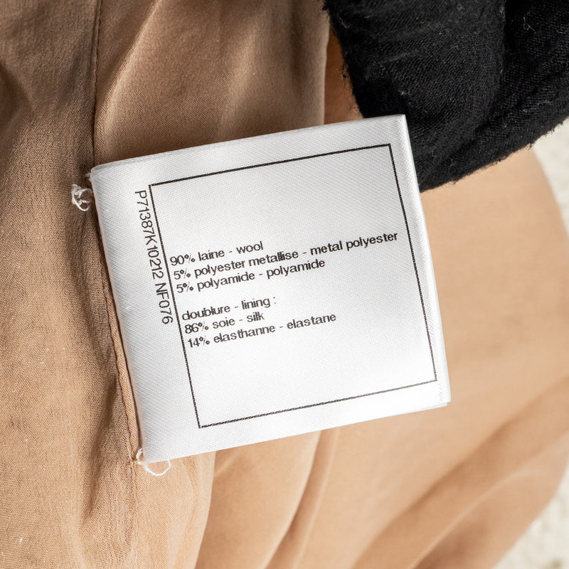 Chanel Size 36 21B Knit Sleeveless Mini Dress Wool Ecru / Silver