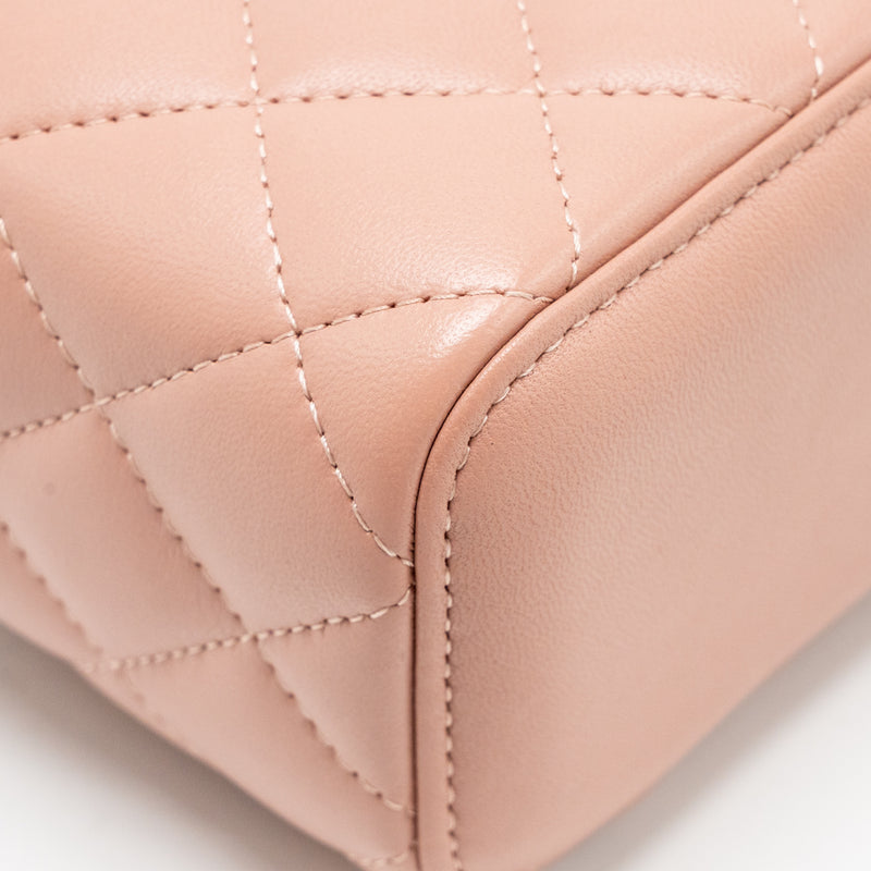 Chanel pearl crush mini vanity with chain lambskin pink GHW