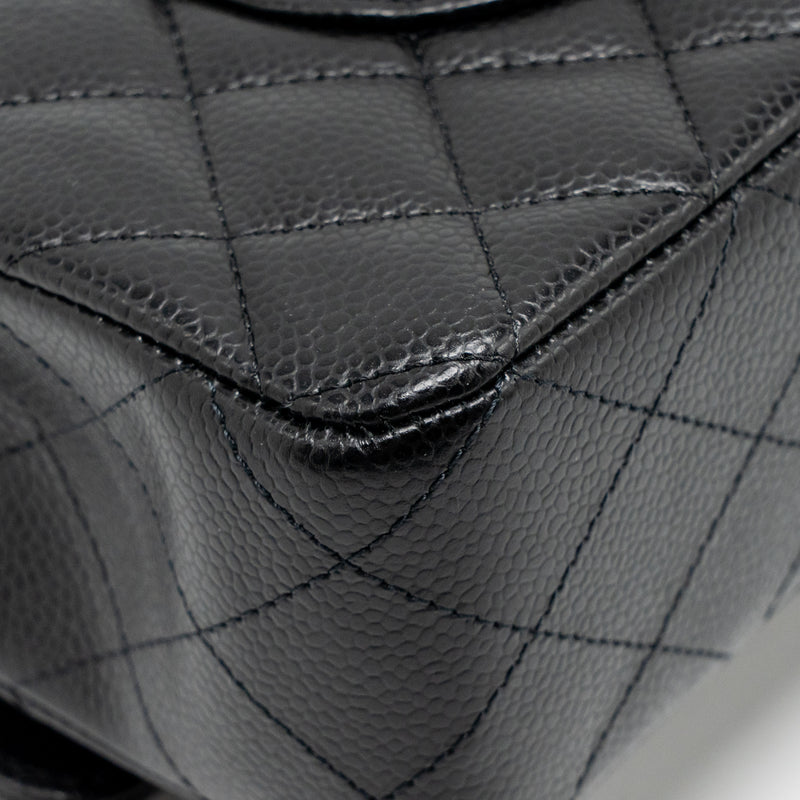Chanel Medium Classic Double flap bag caviar black GHW (microchip)