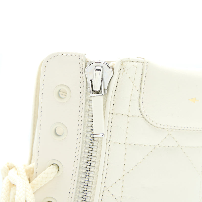 D-Leader Ankle Boot White Quilted Cannage Calfskin