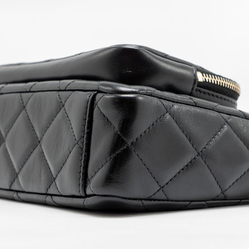 Chanel 25C Camera Bag Shiny Lambskin Black LGHW (Microchip)