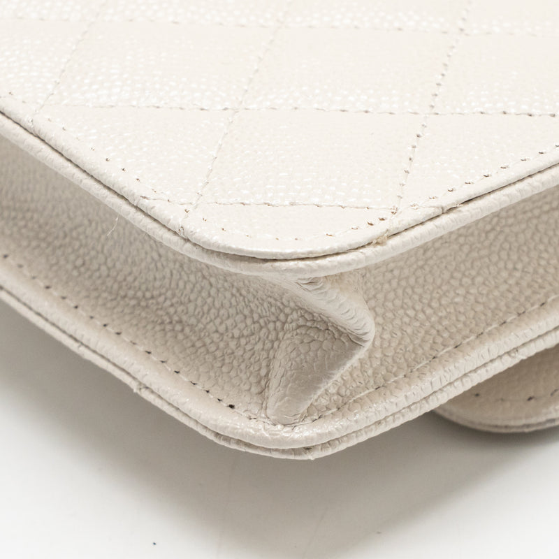 Chanel Jewellery CC Mini Flap Clutch with Chain Caviar Pearly White LGHW (Microchip)