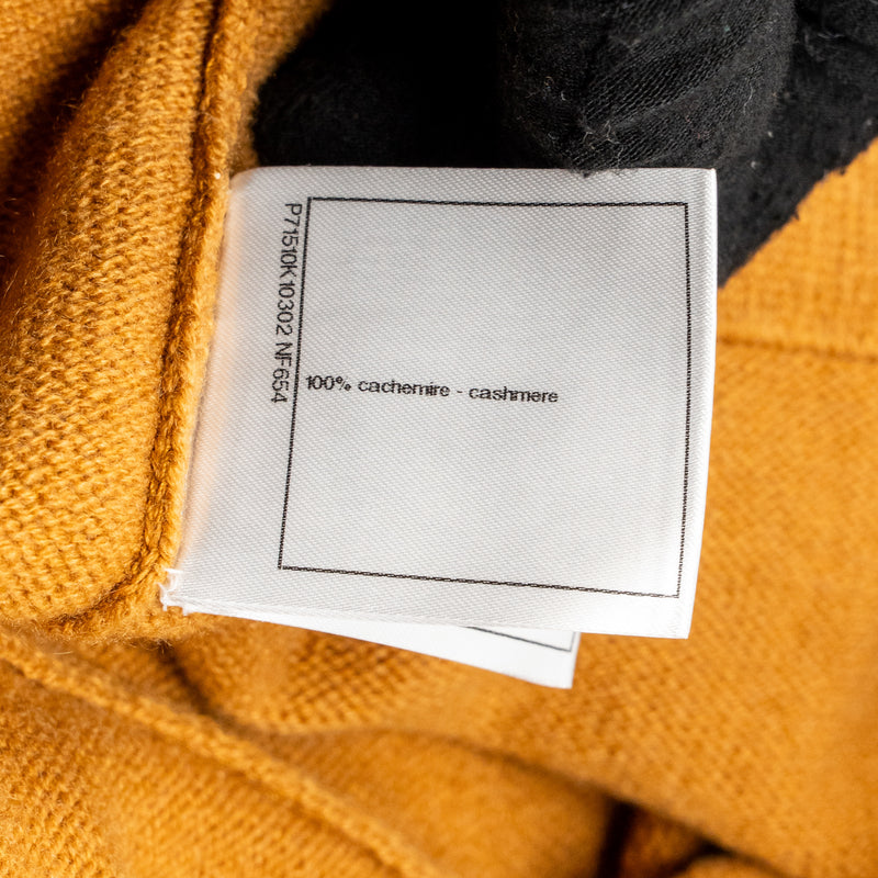 Chanel Size 36 21K Cardigan Cashmere Light Orange/Burgundy