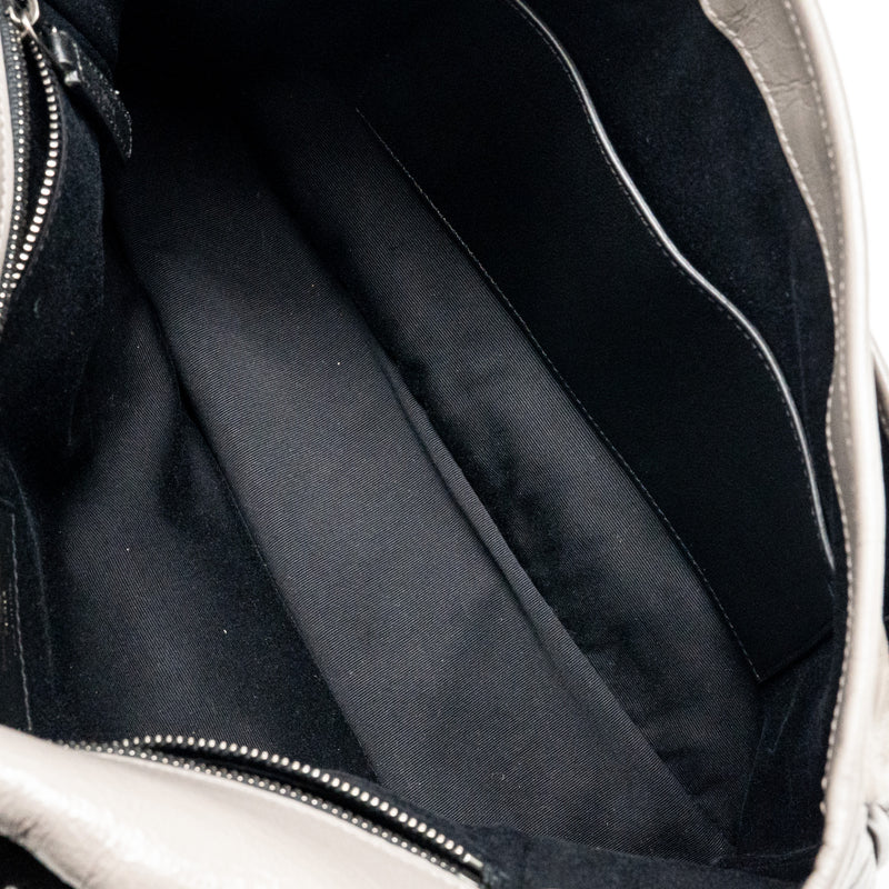 Saint Laurent / YSL Large Niki Bag Calfskin Grey SHW