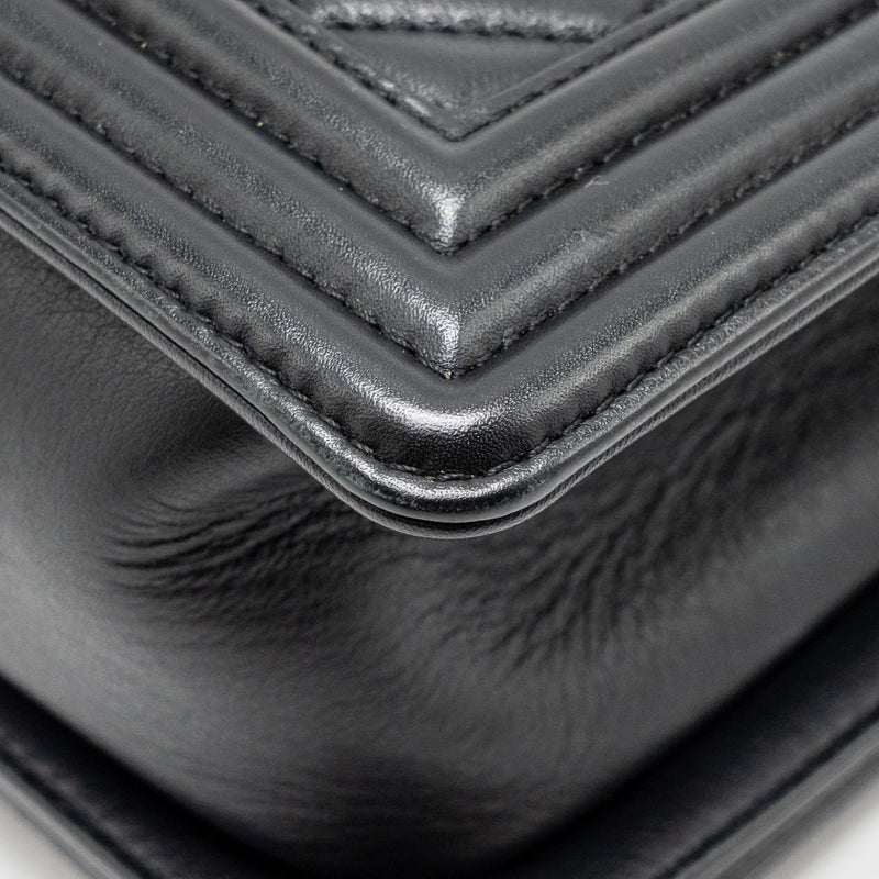 CHANEL Medium Boy Bag Calfskin Black Ruthenium Hardware