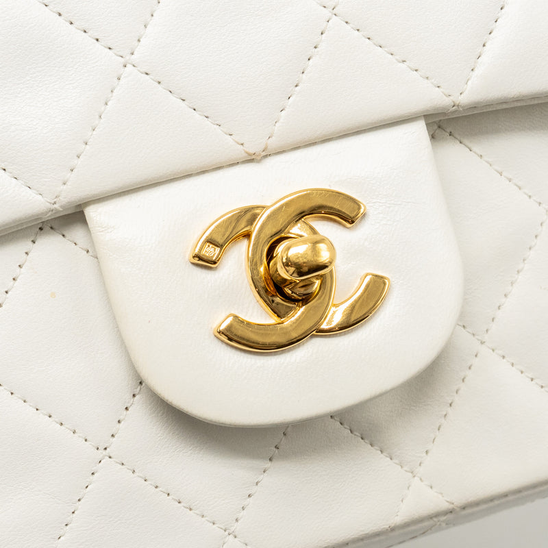 Chanel Vintage Medium Classic Double Flap Bag White Lambskin GHW
