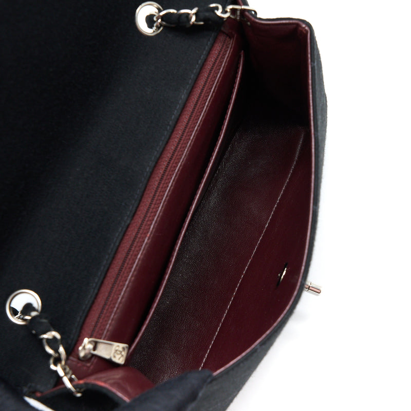 Chanel Vintage Medium Single Flap Bag Fabric Black SHW