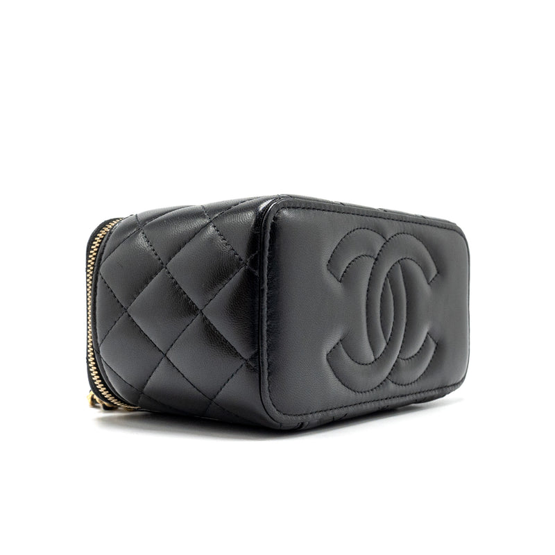 Chanel 23C Long Vanity with chain shiny lambskin black GHW (Microchip)