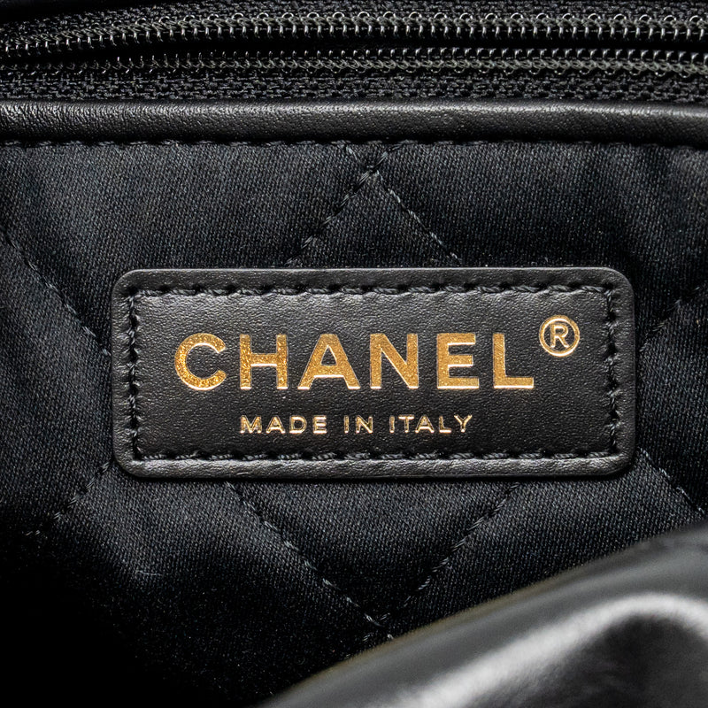 Chanel Medium 22 Bag Gold Letter Shiny Calfskin Black GHW (microchip)