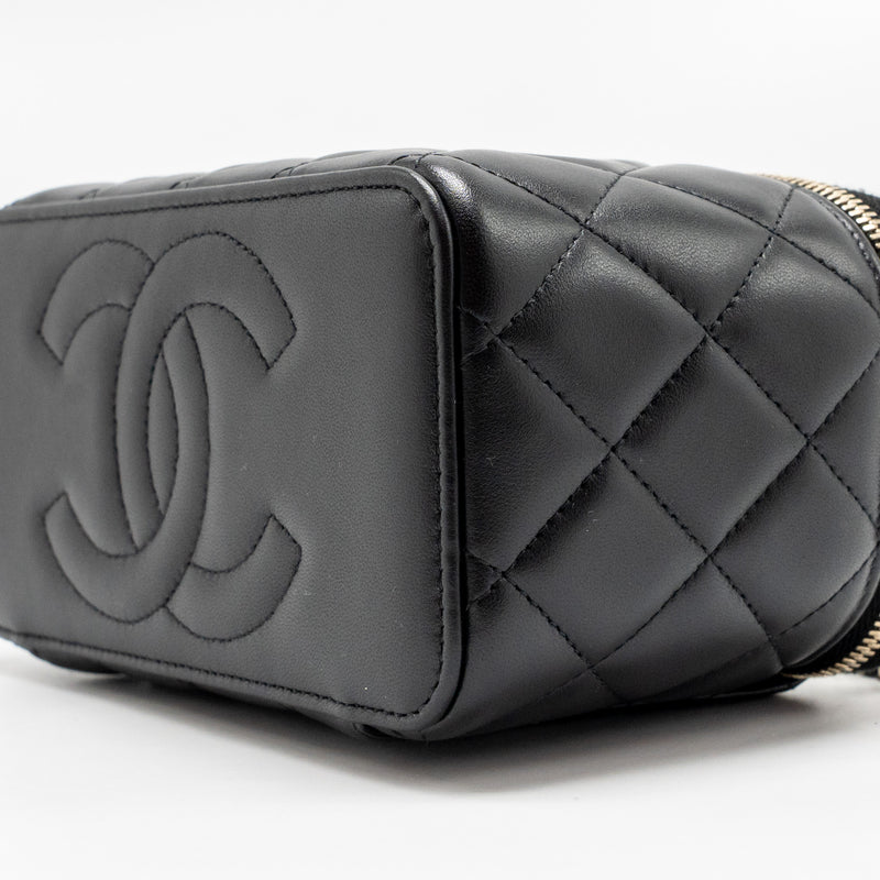 Chanel Top Handle Long Vanity Case Lambskin Black LGHW (Microchip)