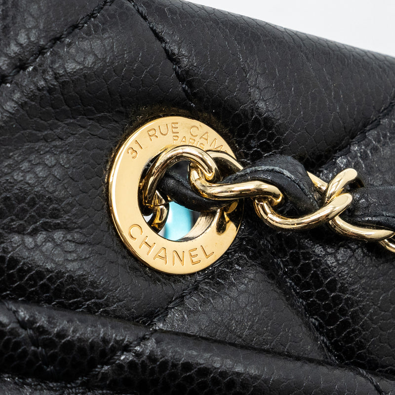 Chanel black quilted online purse