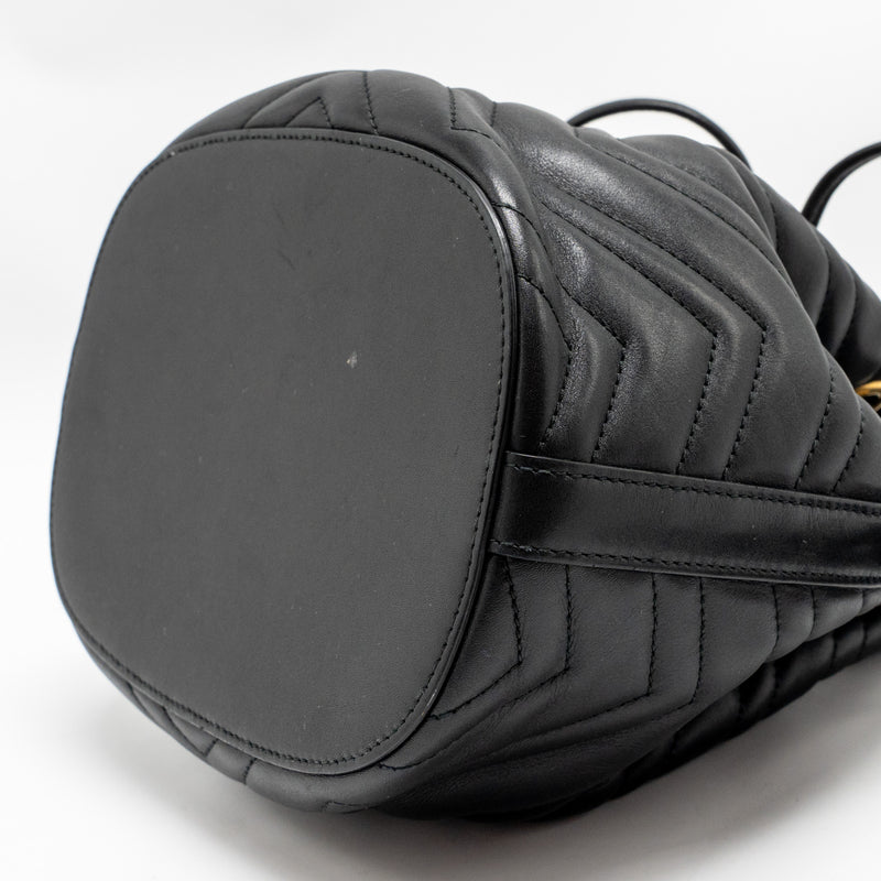 Gucci GG Marmont Bucket Bag Calfskin Black GHW