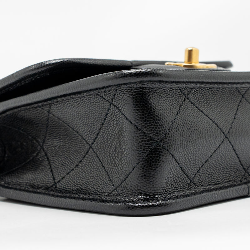 Chanel 22K Mini Flap Bag with Top Handle Shiny Grained Calfskin Black GHW (Microchip)