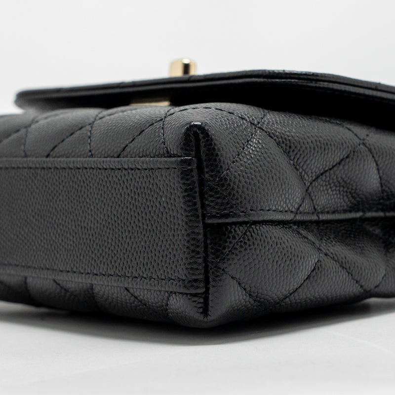 Chanel Coco Handle Clutch with Chain caviar Black LGHW (Microchip)