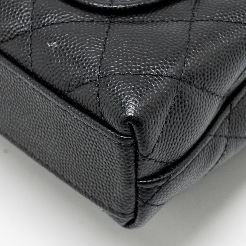 Chanel Coco Handle Clutch with Chain caviar Black LGHW (Microchip)