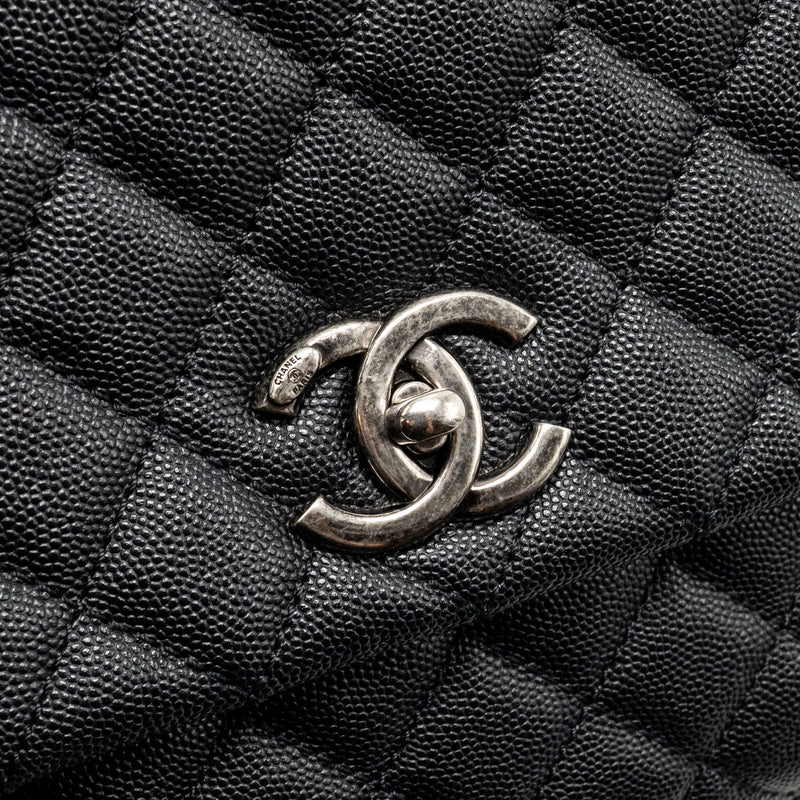 Chanel Medium Coco Handle Flap Bag Lizard Embossed Handle Caviar Black Ruthenium Hardware