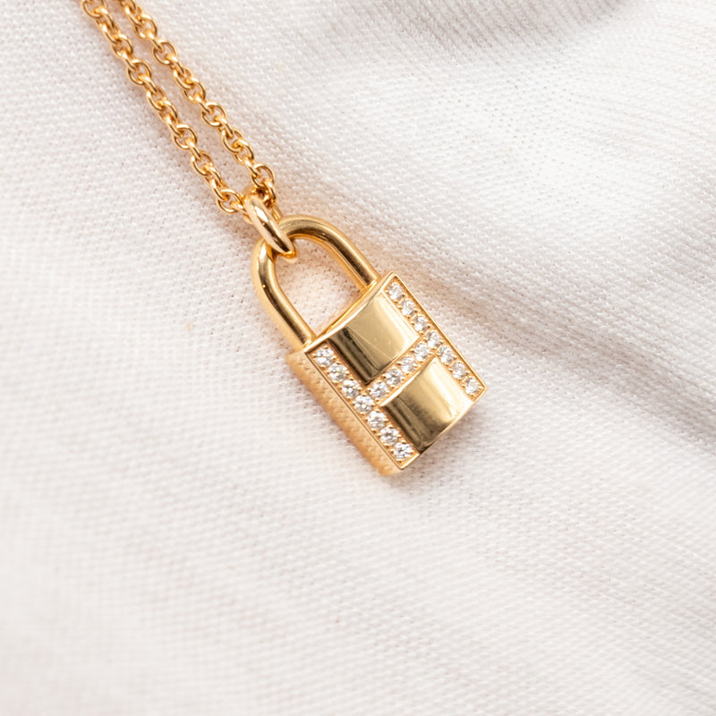 Hermes Amulettes Cadenas Pendant Rose Gold, Diamonds