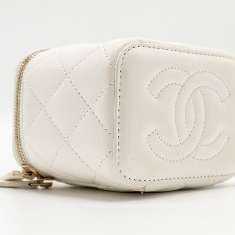 Chanel Pearl Crush Mini Vanity with Chain Lambskin White LGHW (Microchip)
