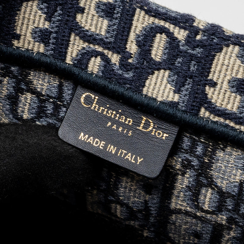 DIOR Medium Book Tote Blue Dior Oblique Embroidery