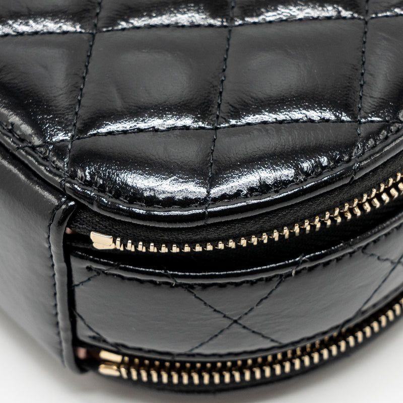 Chanel 22B Top Handle Mini Round Vanity Case With Chain Shiny Lambskin Black LGHW (Microchip)