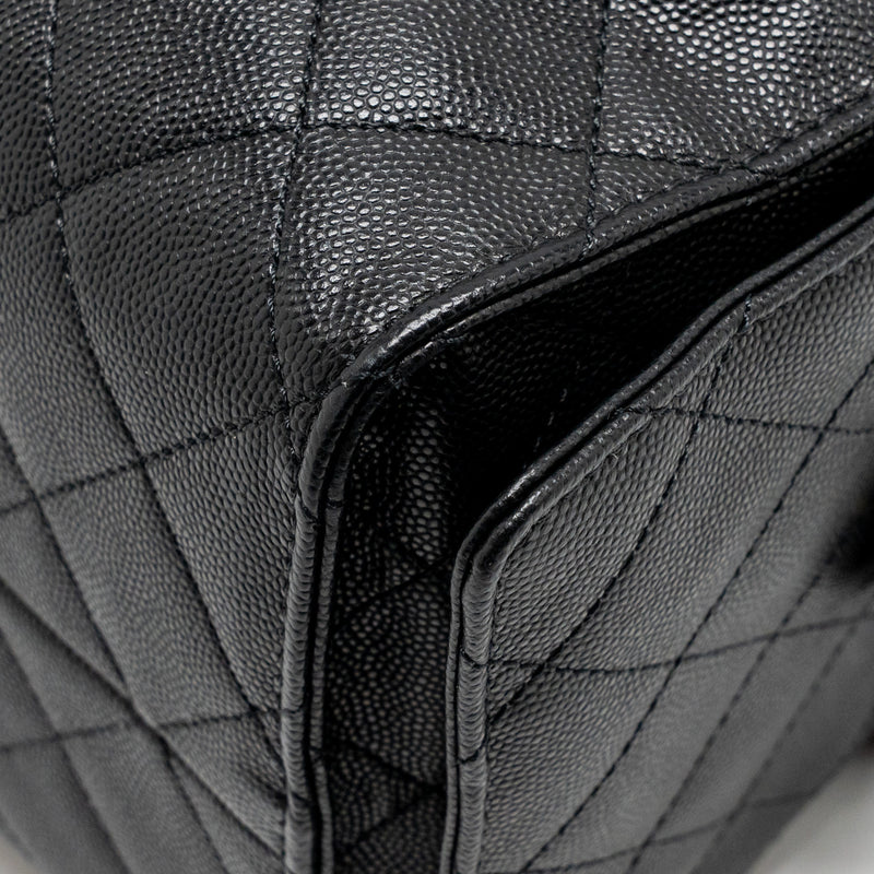 Chanel 25 medium caviar black GHW (microchip)