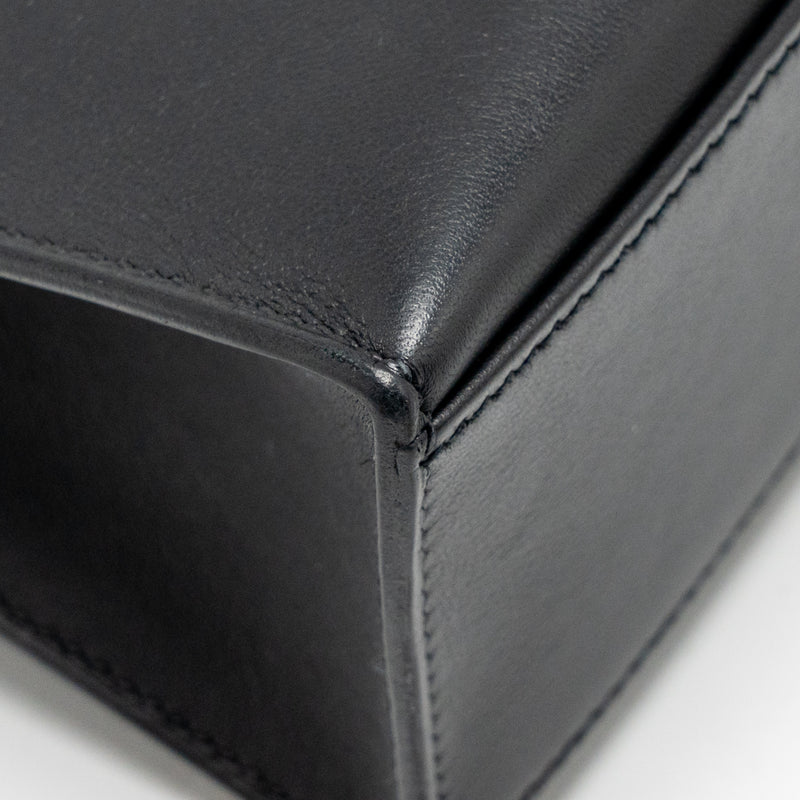 Hermes Kelly Pochette Swift Black GHW Stamp Y