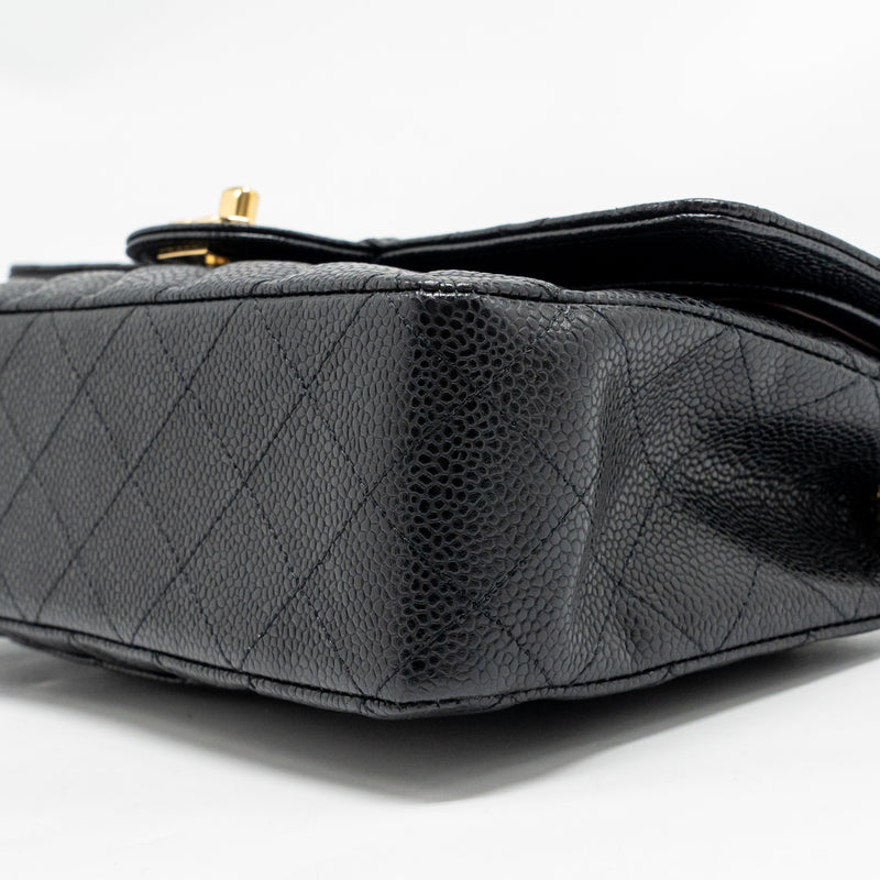 Chanel medium classic double flap bag caviar black GHW