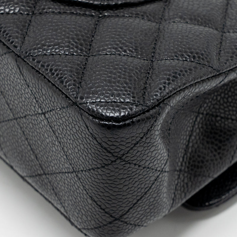 Chanel medium classic double flap bag caviar black GHW