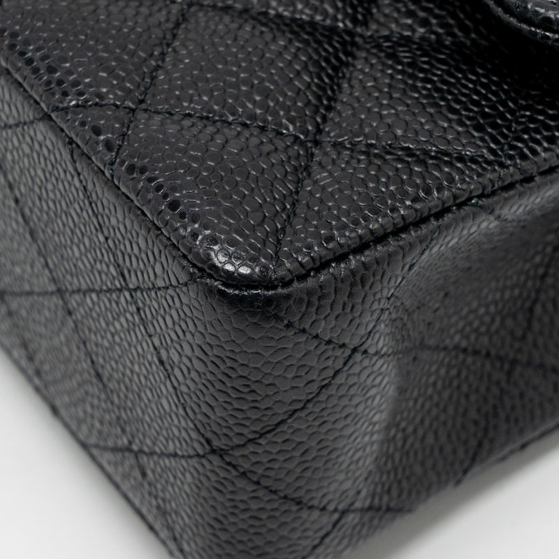 Chanel Small Classic Double Flap Bag Caviar Black GHW (Microchip)