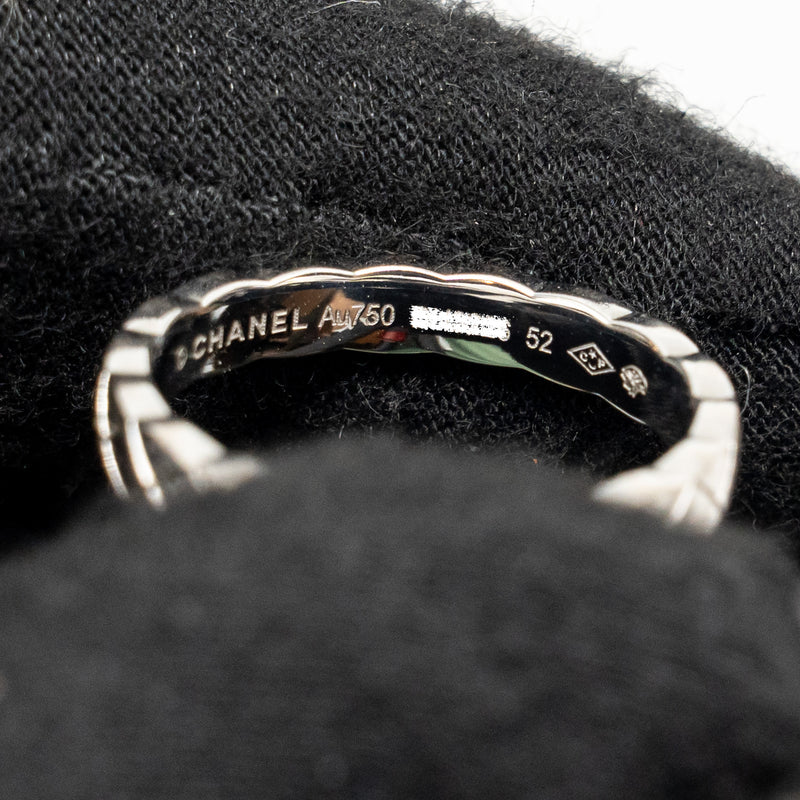 Chanel Size 52 coco crush ring mini version 18k white gold