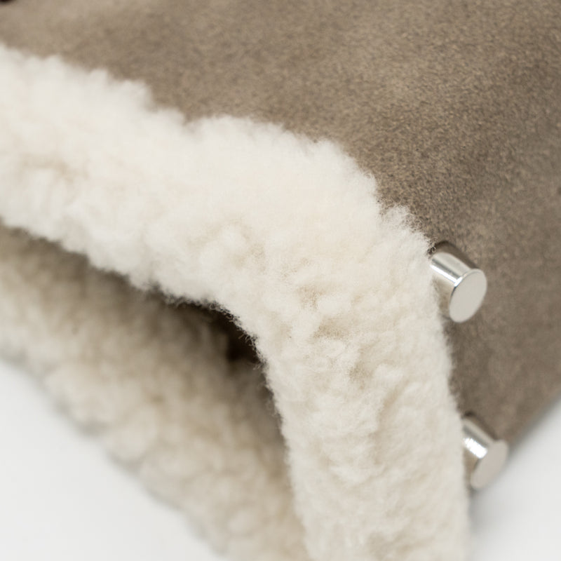 Hermes Mini Kelly Pluch Grizzly/Swift/Mouton Merinos Gris Caillou/Ecru/Etoupe SHW Stamp W