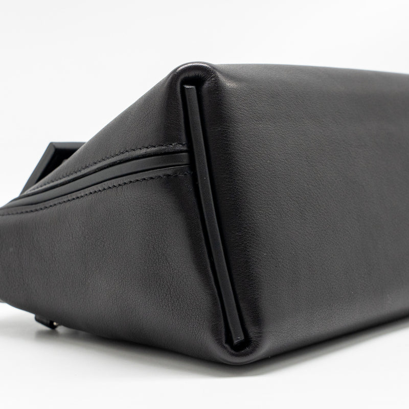 Hermes Mini 24/24 2424-21 Bag Volupto/ Swift Black SHW Stamp K