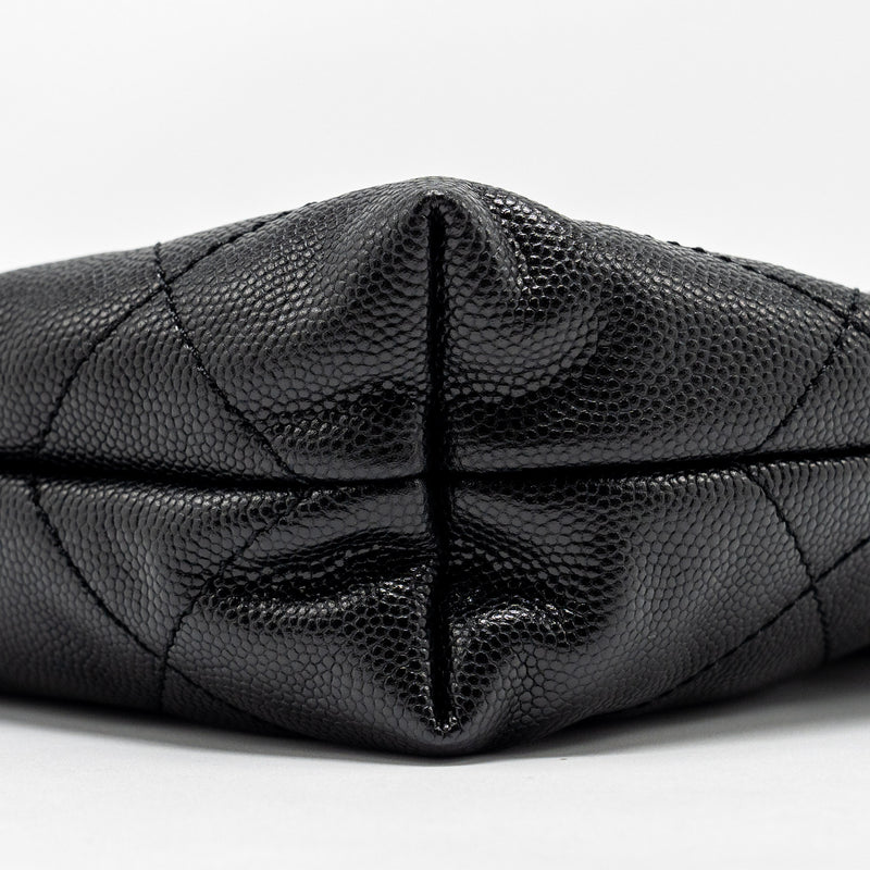 Chanel Mini 22 Bag Caviar Black GHW (Microchip)
