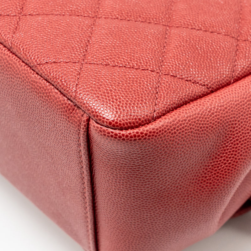 Chanel Large Business Affinity Caviar Red LGHW