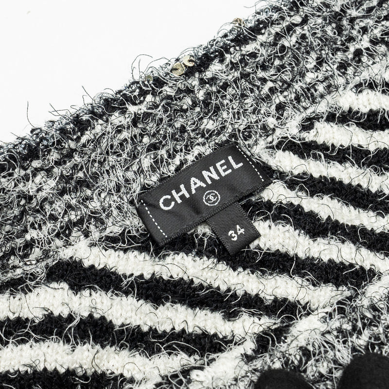 Chanel Size 34 23K Sequin Striped Knitted Off-the-shoulder Top Black/White/Silver