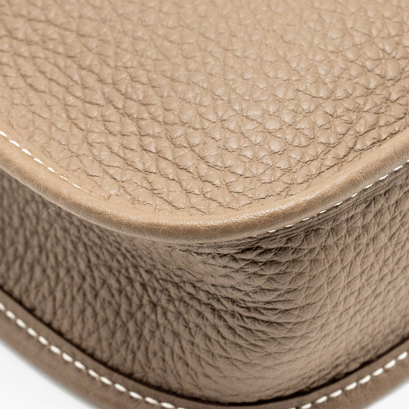 Hermes mini evelyne clemence etoupe / Blue Indigo GHW Stamp u