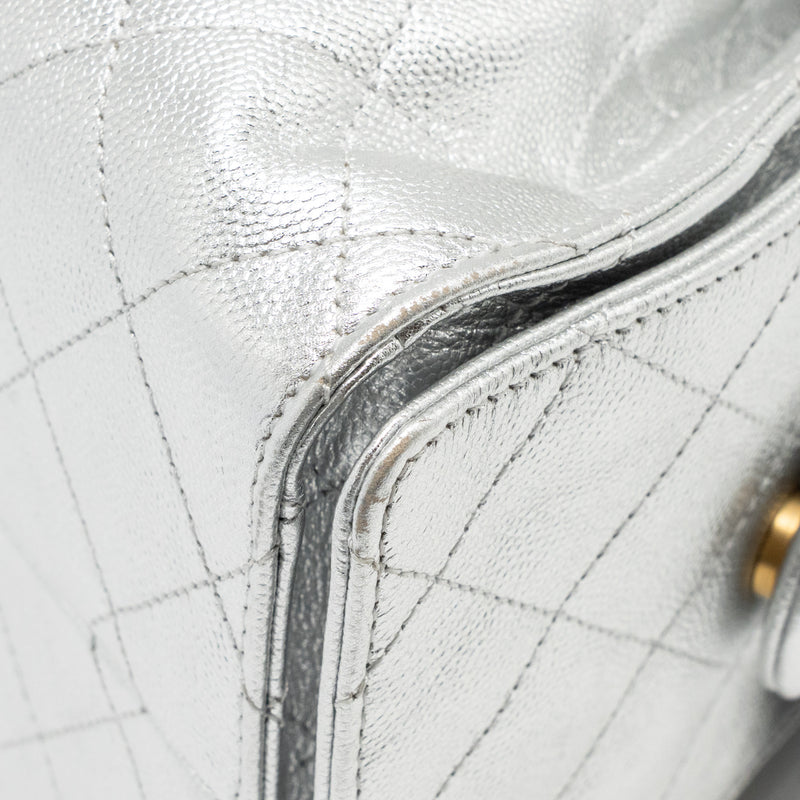 Chanel Small 25 bag caviar silver GHW (microchip)