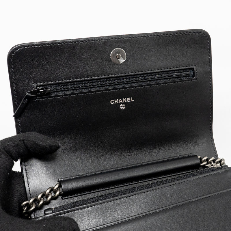 Chanel Boy wallet on chain caviar black ruthenium SHW (microchip)