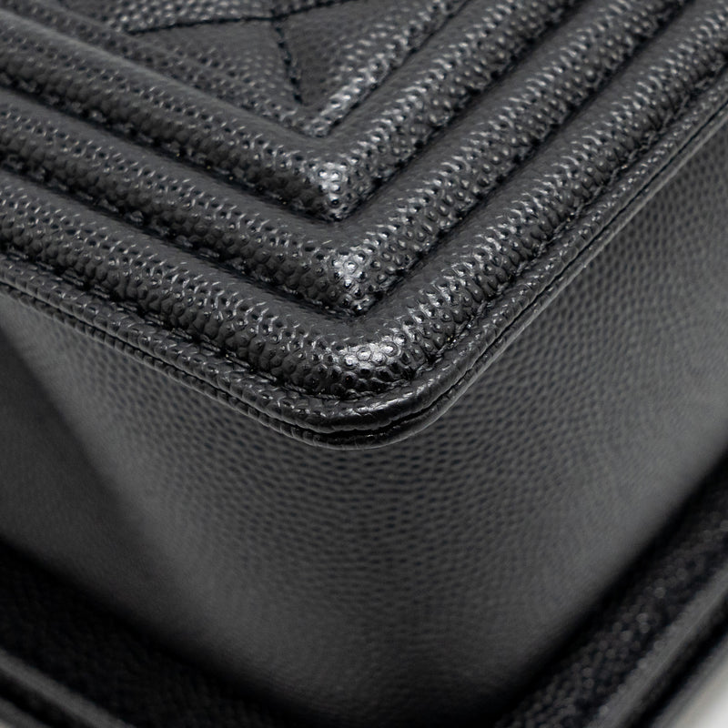 CHANEL Medium Classic Boy Bag Caviar Black GHW