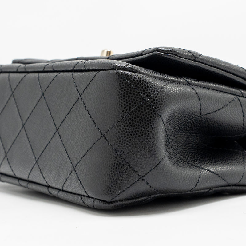 Chanel 25S Mini Coco Crush Handle Bag Caviar Black LGHW (Microchip)