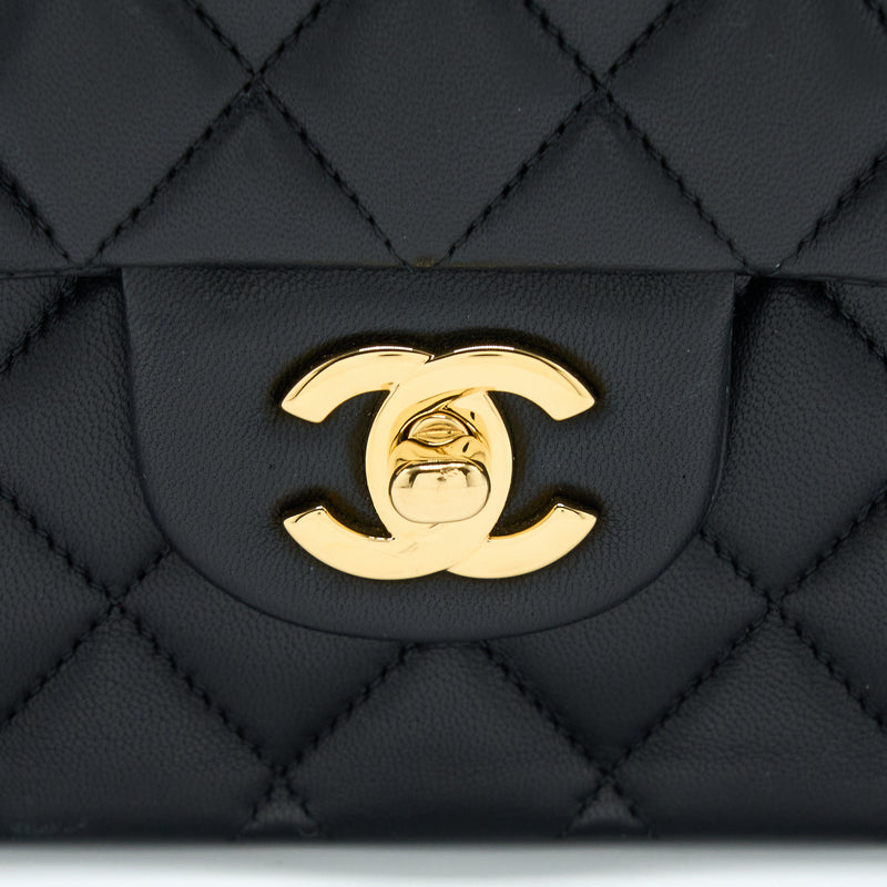 Chanel Medium Classic Double Flap Bag Lambskin Black GHW