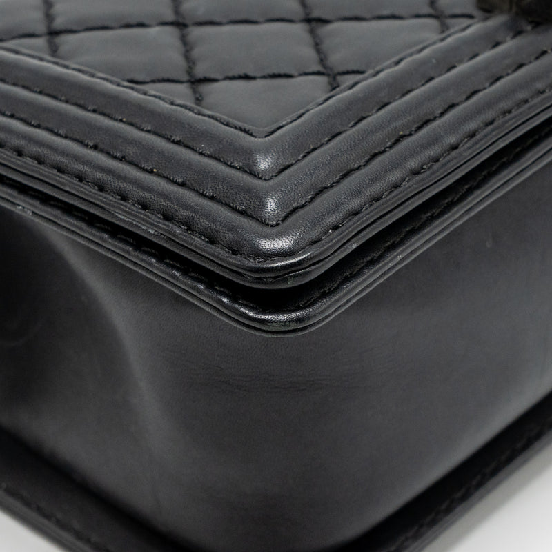 Chanel Medium Boy Bag Calfskin Black Ruthenium SHW