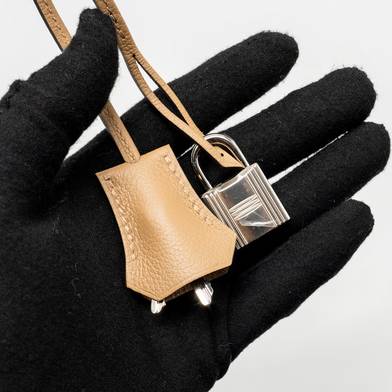 Hermes Kelly 28 Evercolor Chai SHW Stamp U