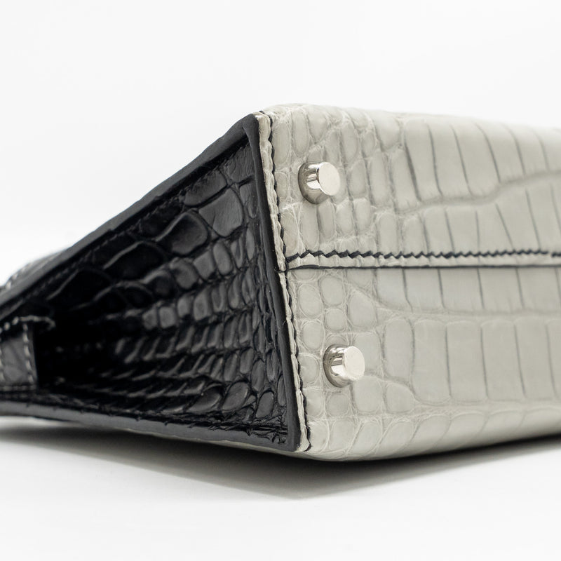Hermes Mini Kelly II Alligator Mississippiensis Matt Gris Perle / black SHW stamp B