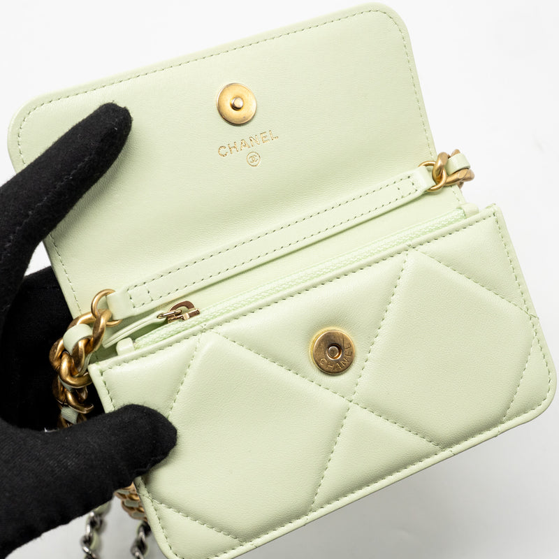 Chanel 19 Mini Clutch with Chain Lambskin Light Green Multicolour hardware