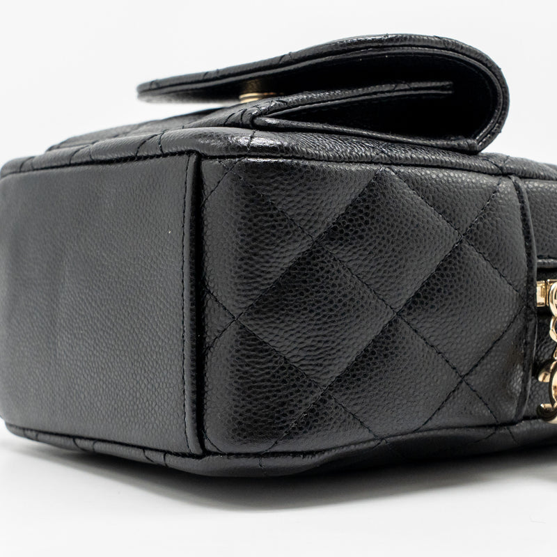 Chanel Mini backpack / crossbody bag caviar black LGHW (microchip)