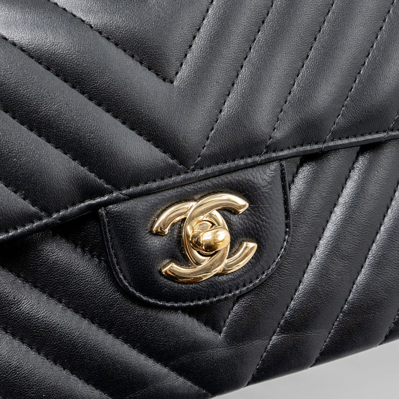 Chanel discount chevron lambskin