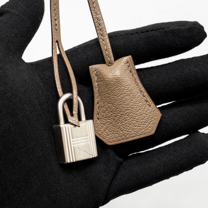 Hermes Kelly 25 Special Order Chèvre Mysore Gris Perle/Etoupe Brushed SHW Stamp Z